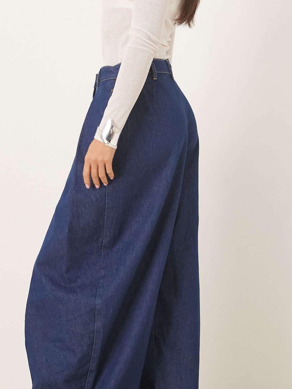 ASOS Dark Blue Wide-Leg High-Waist Pleated Jeans - Picture 3 of 4